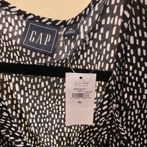 GAP Black and white dress - Picture 3 of 3